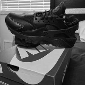 Wmns Nike : Huarache Run